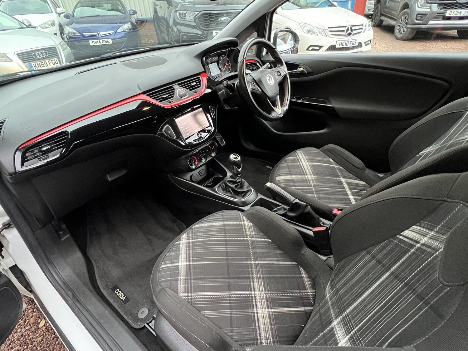 Used Vauxhall Corsa 2015 for sale - 76471240: Photo 31