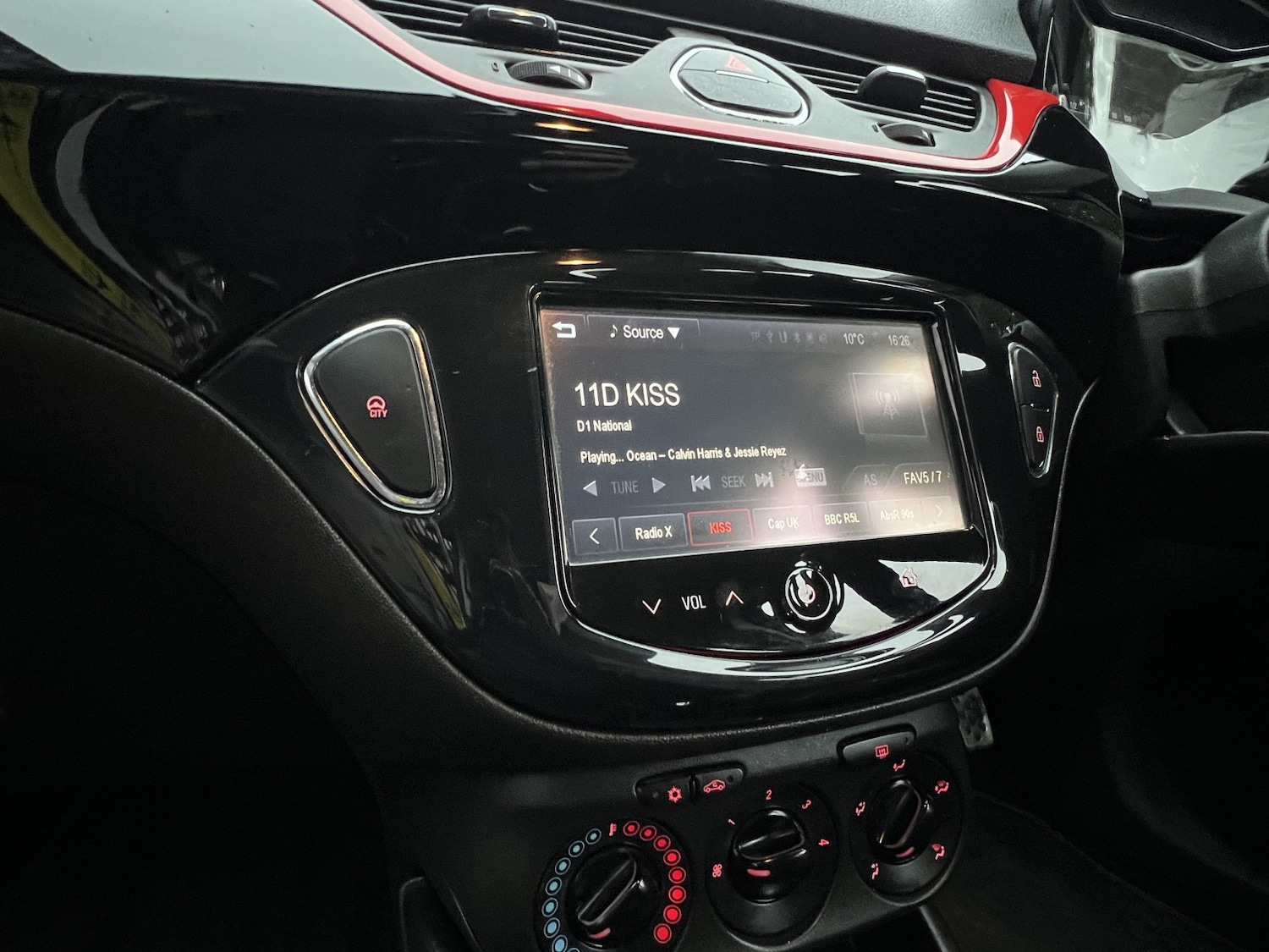 Used Vauxhall Corsa 2015 for sale - 76471240: Photo 38