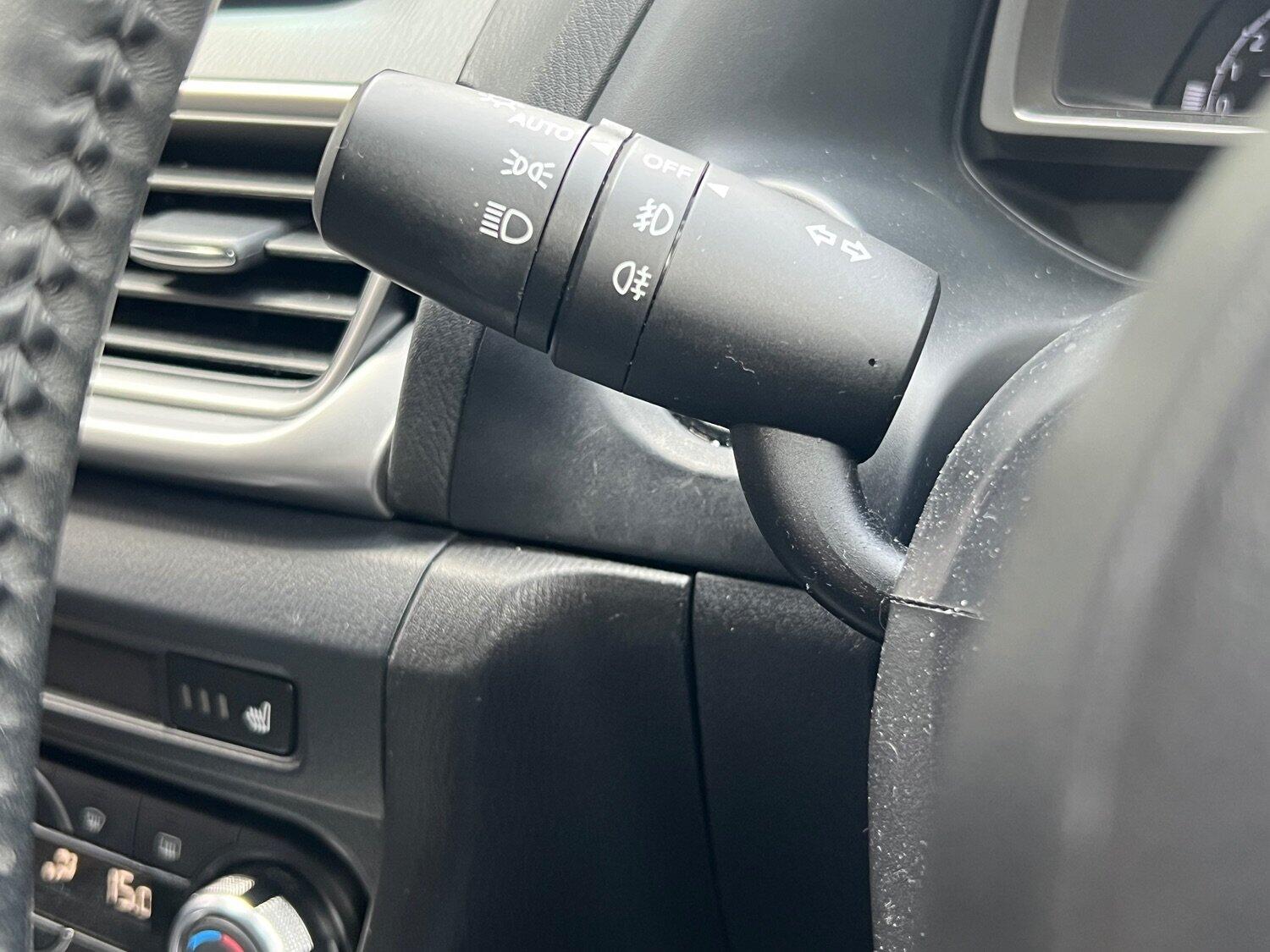 Used Mazda Mazda3 2017 for sale - 76793137: Photo 15