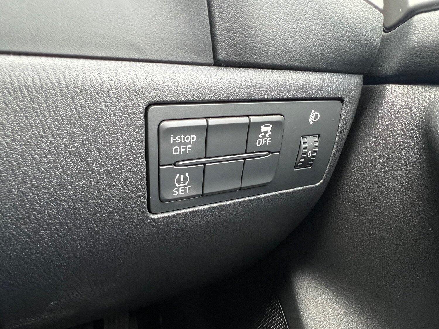 Used Mazda Mazda3 2017 for sale - 76793137: Photo 18