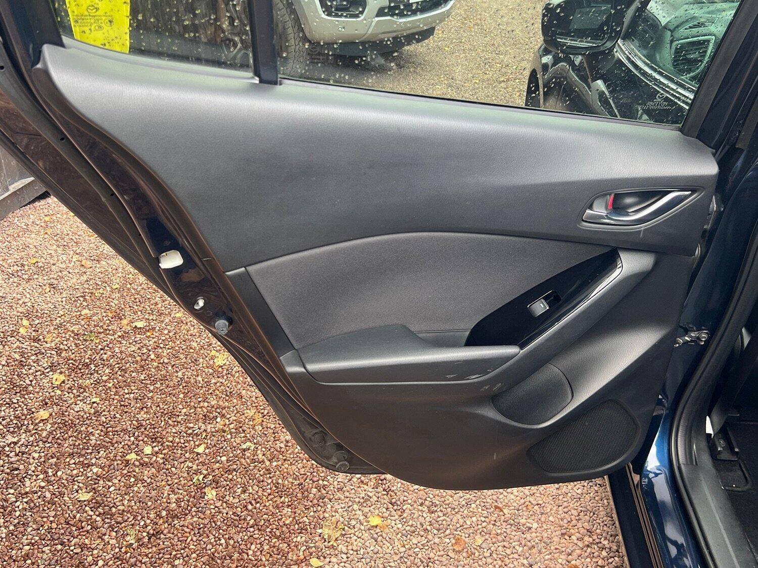 Used Mazda Mazda3 2017 for sale - 76793137: Photo 39