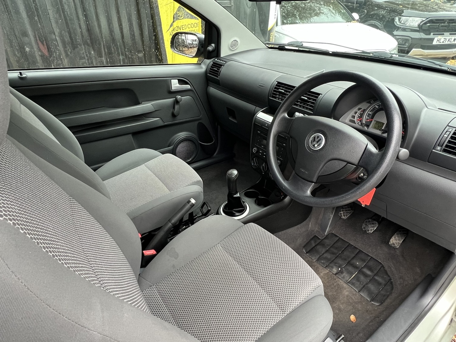 Used Volkswagen Fox 2010 for sale - 76471242: Photo 19