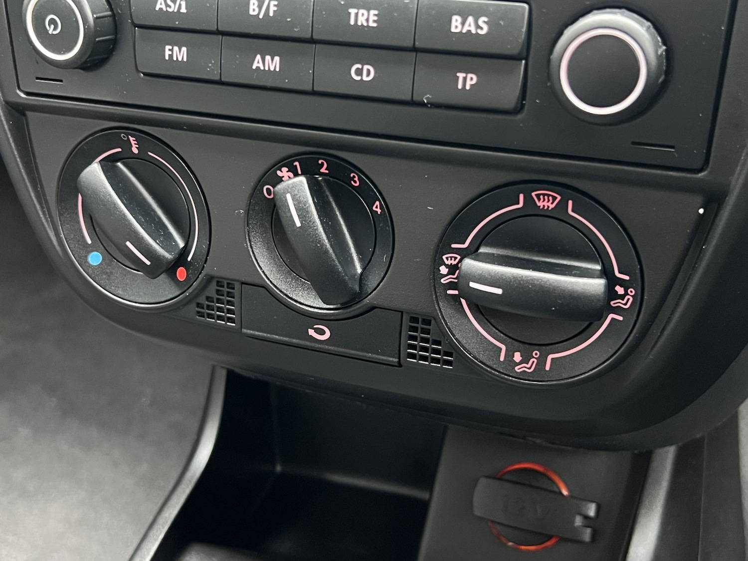 Used Volkswagen Fox 2010 for sale - 76471242: Photo 20