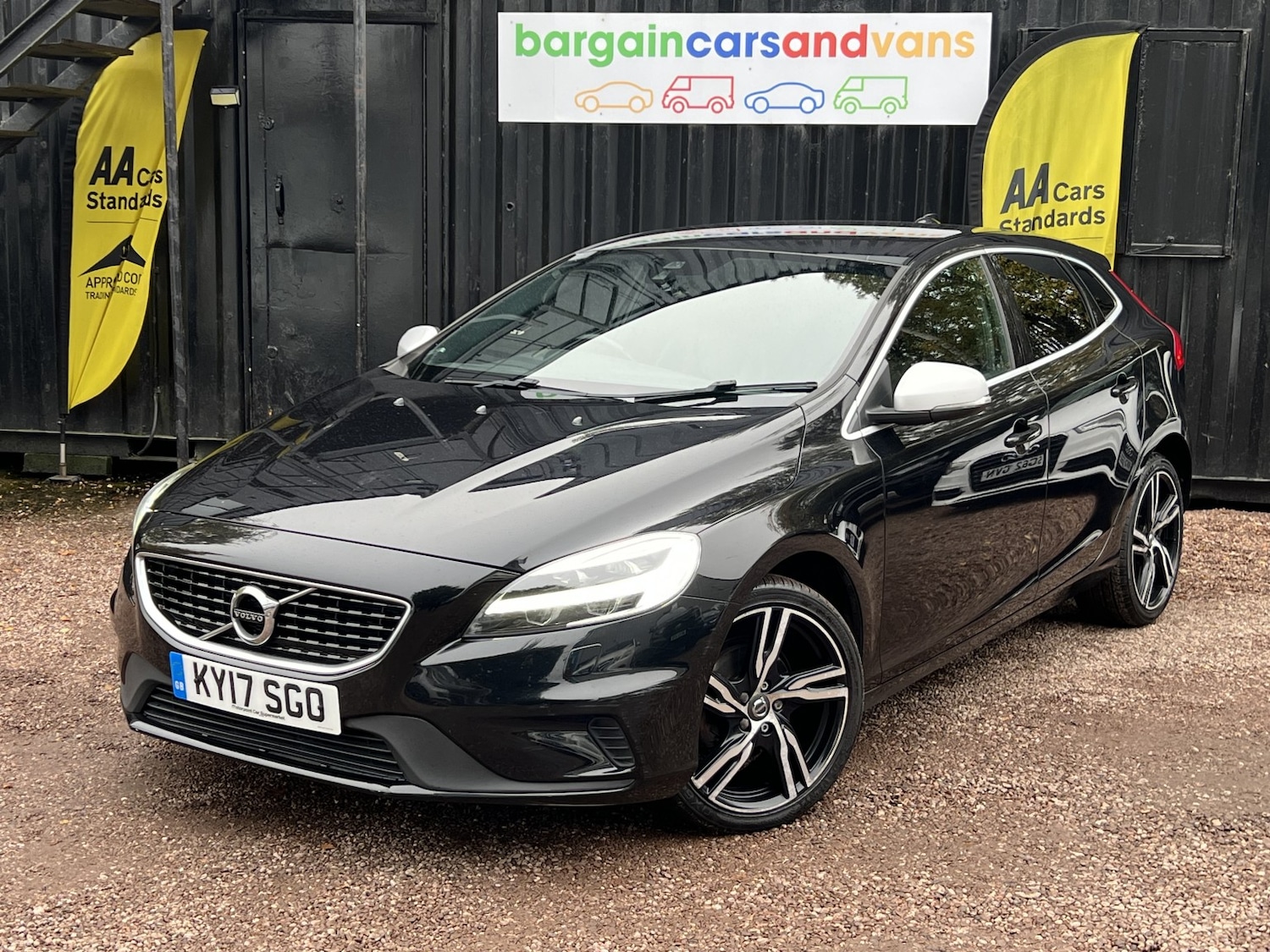 Used Volvo V40 2017 for sale - 76482872: Photo 50
