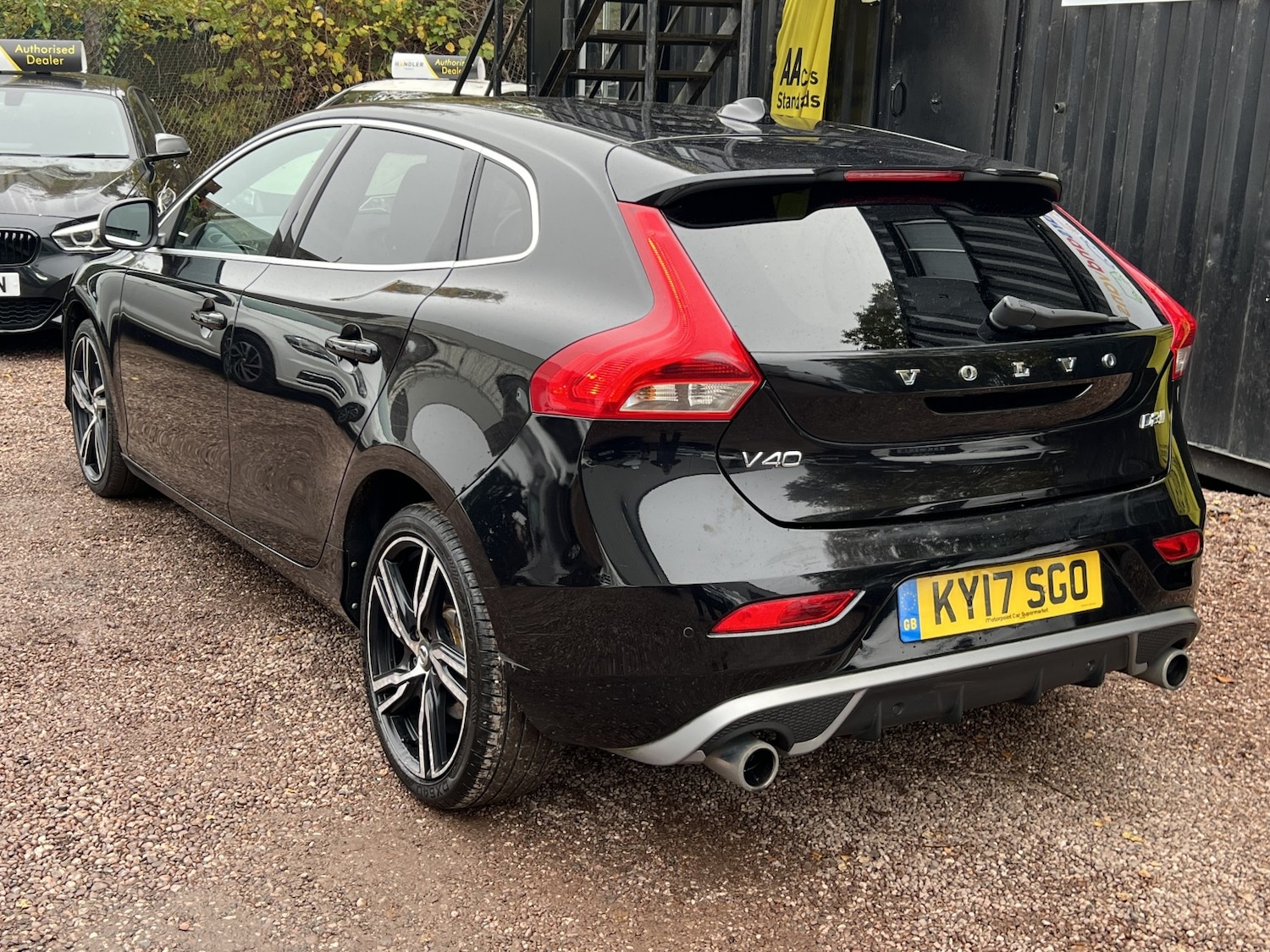 Used Volvo V40 2017 for sale - 76482872: Photo 53