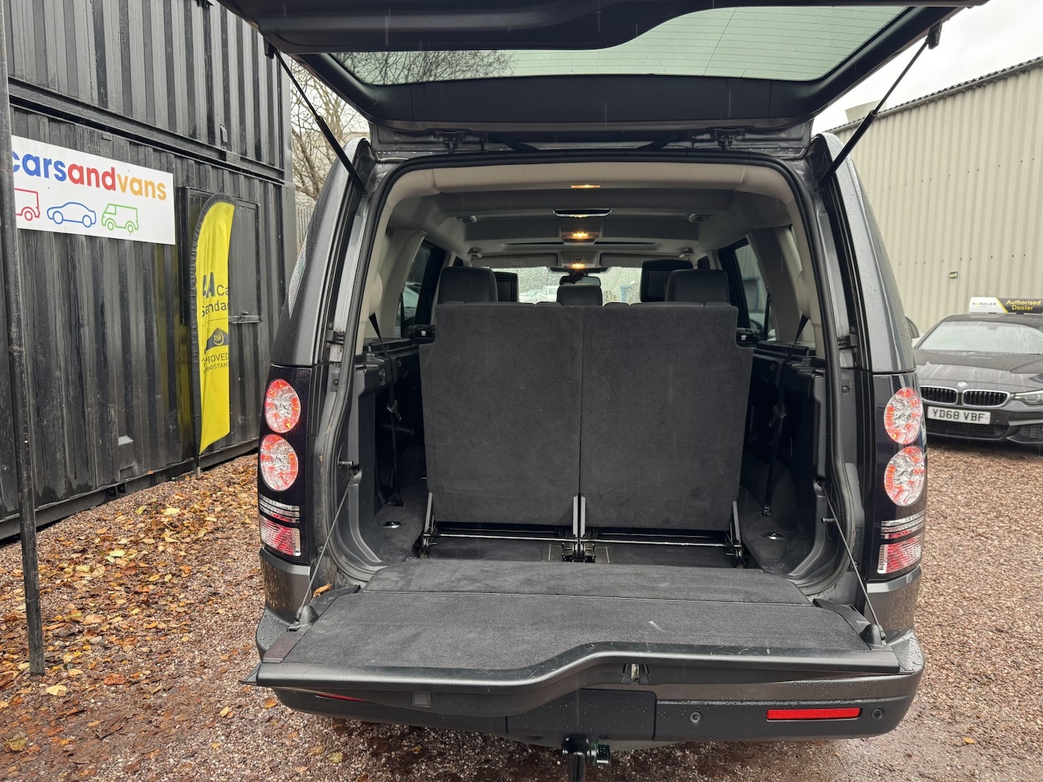 Used Land Rover Discovery 2015 for sale - 76974319: Photo 40