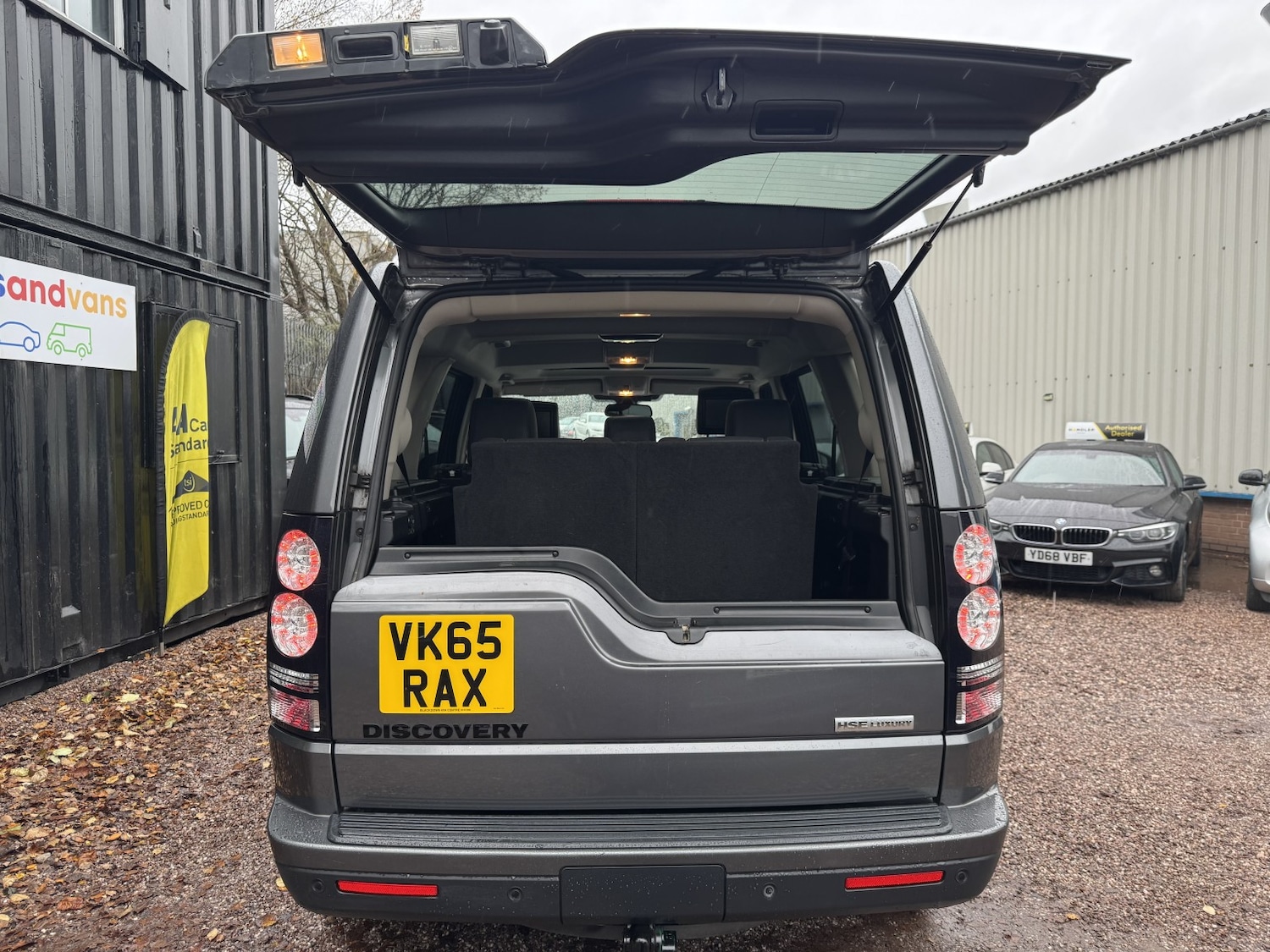 Used Land Rover Discovery 2015 for sale - 76974319: Photo 41