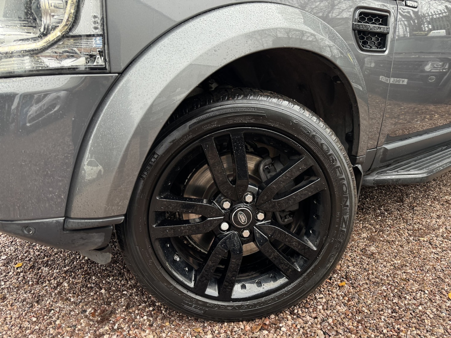 Used Land Rover Discovery 2015 for sale - 76974319: Photo 68