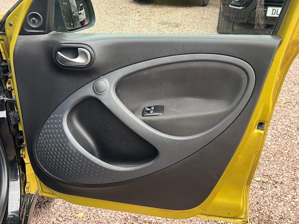 Used smart forfour 2017 for sale - 76211887: Photo 10
