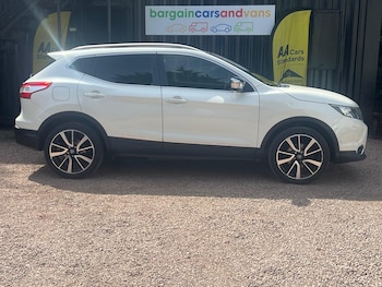 Used Nissan Qashqai 2014 for sale - 75575503: Photo