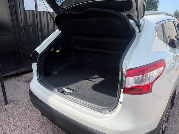 Used Nissan Qashqai 2014 for sale - 75575503: Photo 50