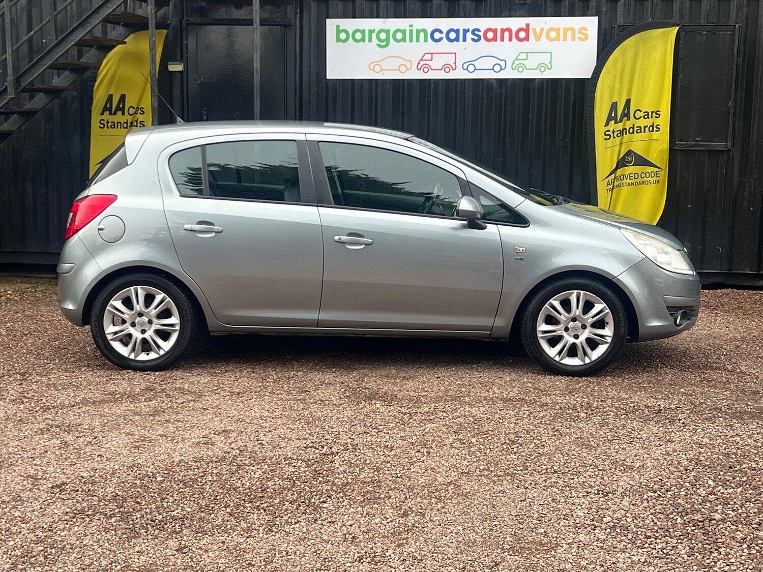 Used Vauxhall Corsa 2010 for sale - 76268451: Photo 2