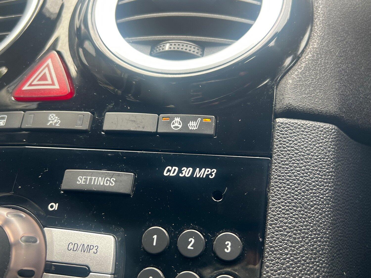 Used Vauxhall Corsa 2010 for sale - 76268451: Photo 21