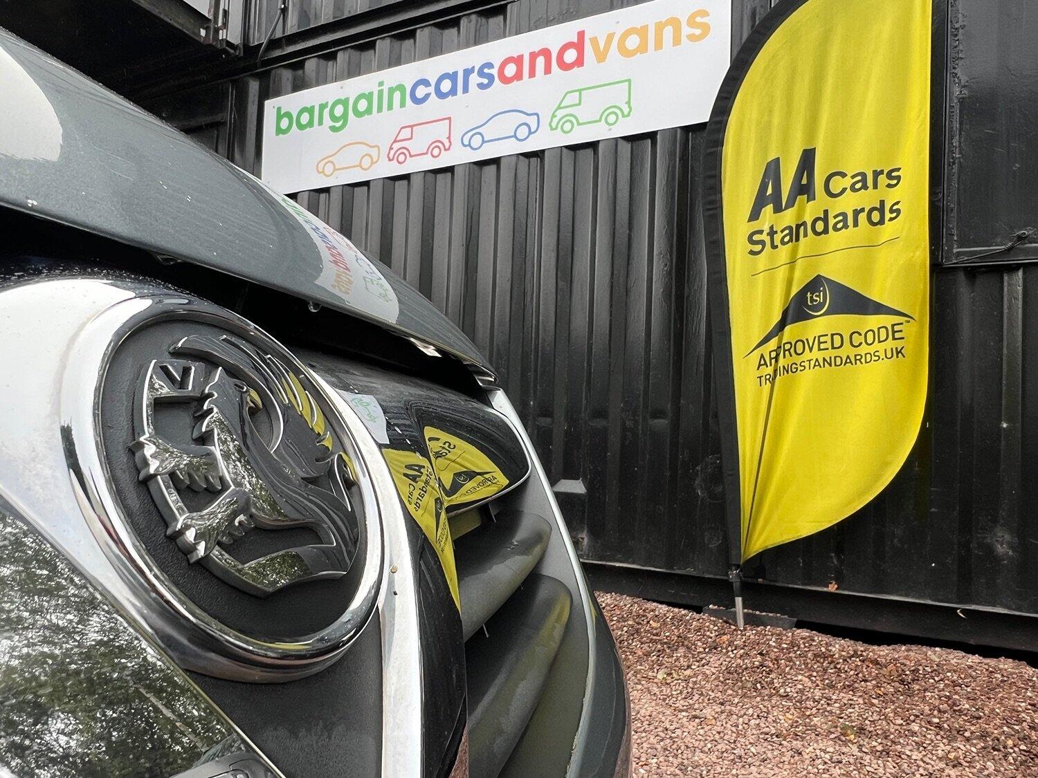 Used Vauxhall Corsa 2010 for sale - 76268451: Photo 4