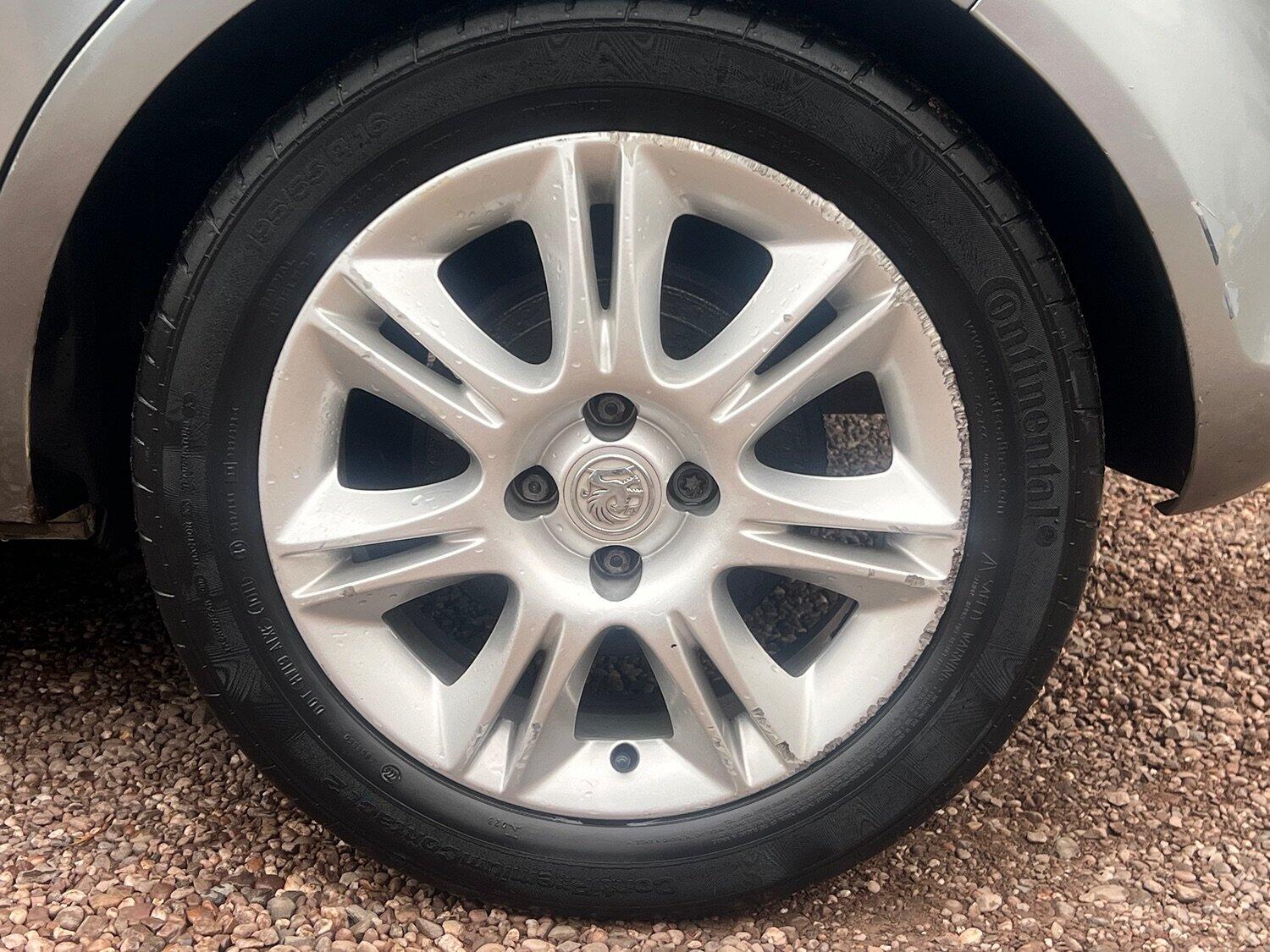 Used Vauxhall Corsa 2010 for sale - 76268451: Photo 46