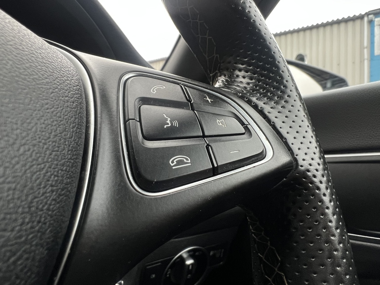 Used Mercedes-Benz CLA 2015 for sale - 76510998: Photo 10