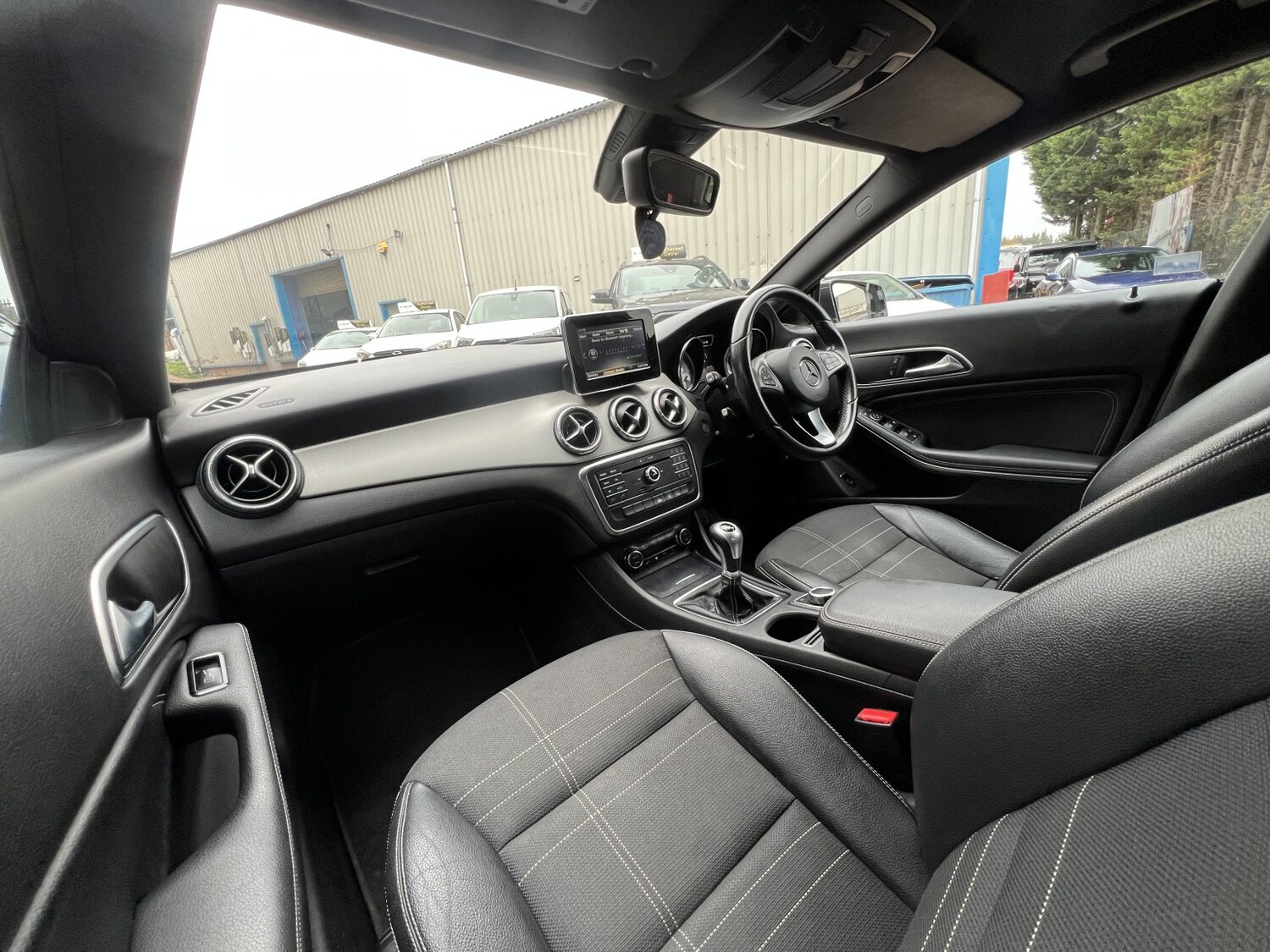 Used Mercedes-Benz CLA 2015 for sale - 76510998: Photo 35