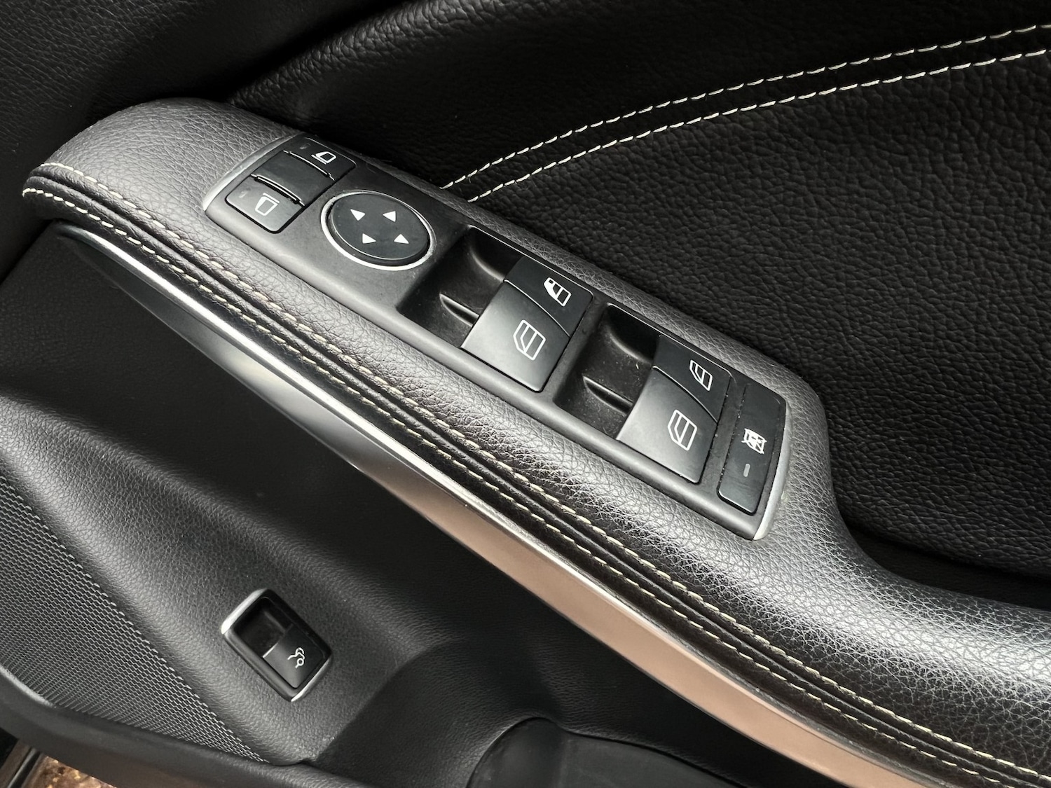 Used Mercedes-Benz CLA 2015 for sale - 76510998: Photo 9