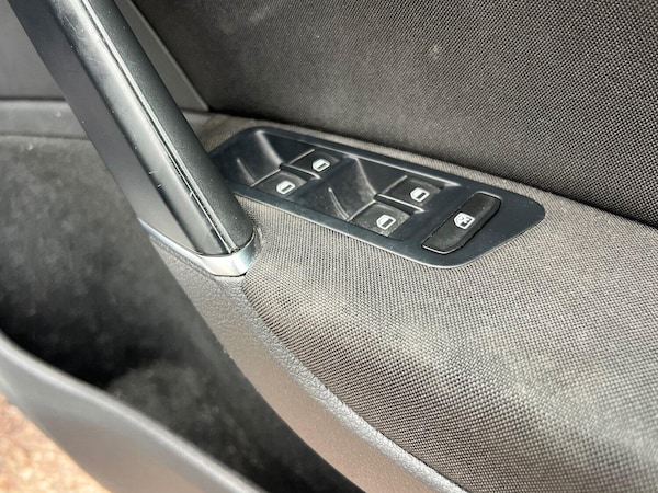 Used Volkswagen Golf 2014 for sale - 76211850: Photo 11