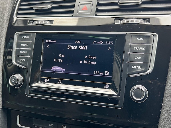 Used Volkswagen Golf 2014 for sale - 76211850: Photo 25
