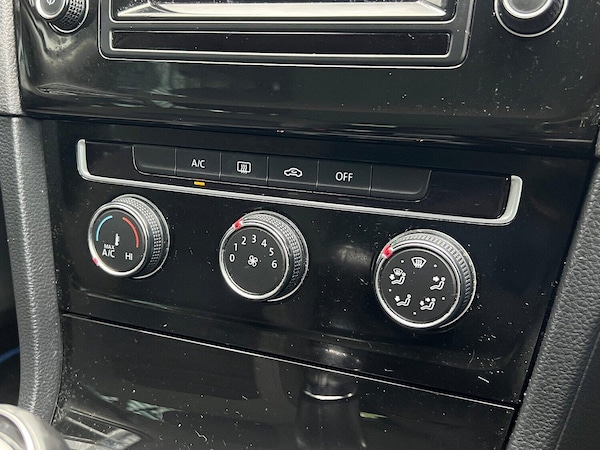 Used Volkswagen Golf 2014 for sale - 76211850: Photo 27