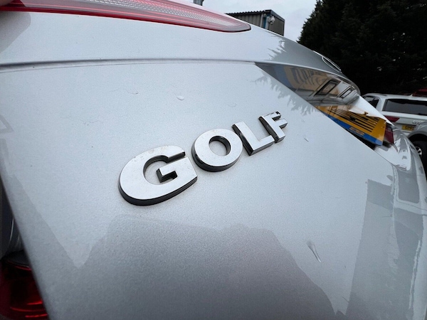 Used Volkswagen Golf 2014 for sale - 76211850: Photo 41