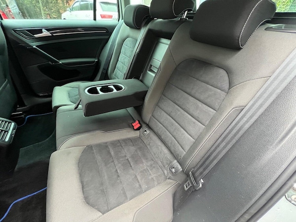 Used Volkswagen Golf 2014 for sale - 76211850: Photo 45