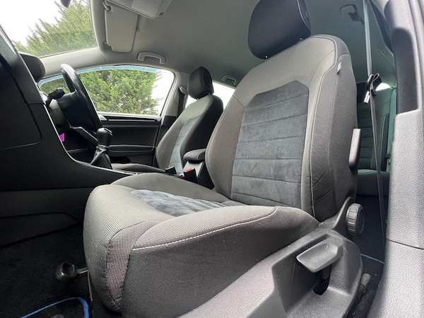 Used Volkswagen Golf 2014 for sale - 76211850: Photo 49
