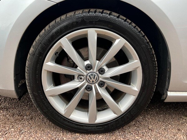 Used Volkswagen Golf 2014 for sale - 76211850: Photo 58