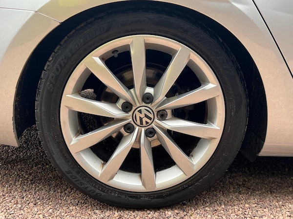 Used Volkswagen Golf 2014 for sale - 76211850: Photo 60