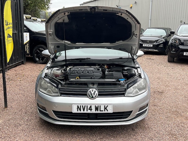 Used Volkswagen Golf 2014 for sale - 76211850: Photo 62