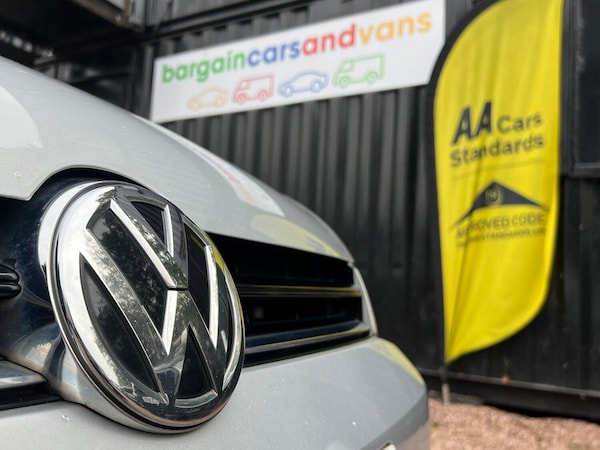 Used Volkswagen Golf 2014 for sale - 76211850: Photo 6