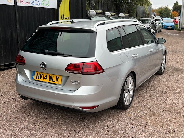 Used Volkswagen Golf 2014 for sale - 76211850: Photo 8