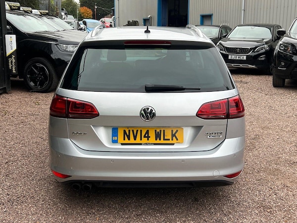 Used Volkswagen Golf 2014 for sale - 76211850: Photo 9