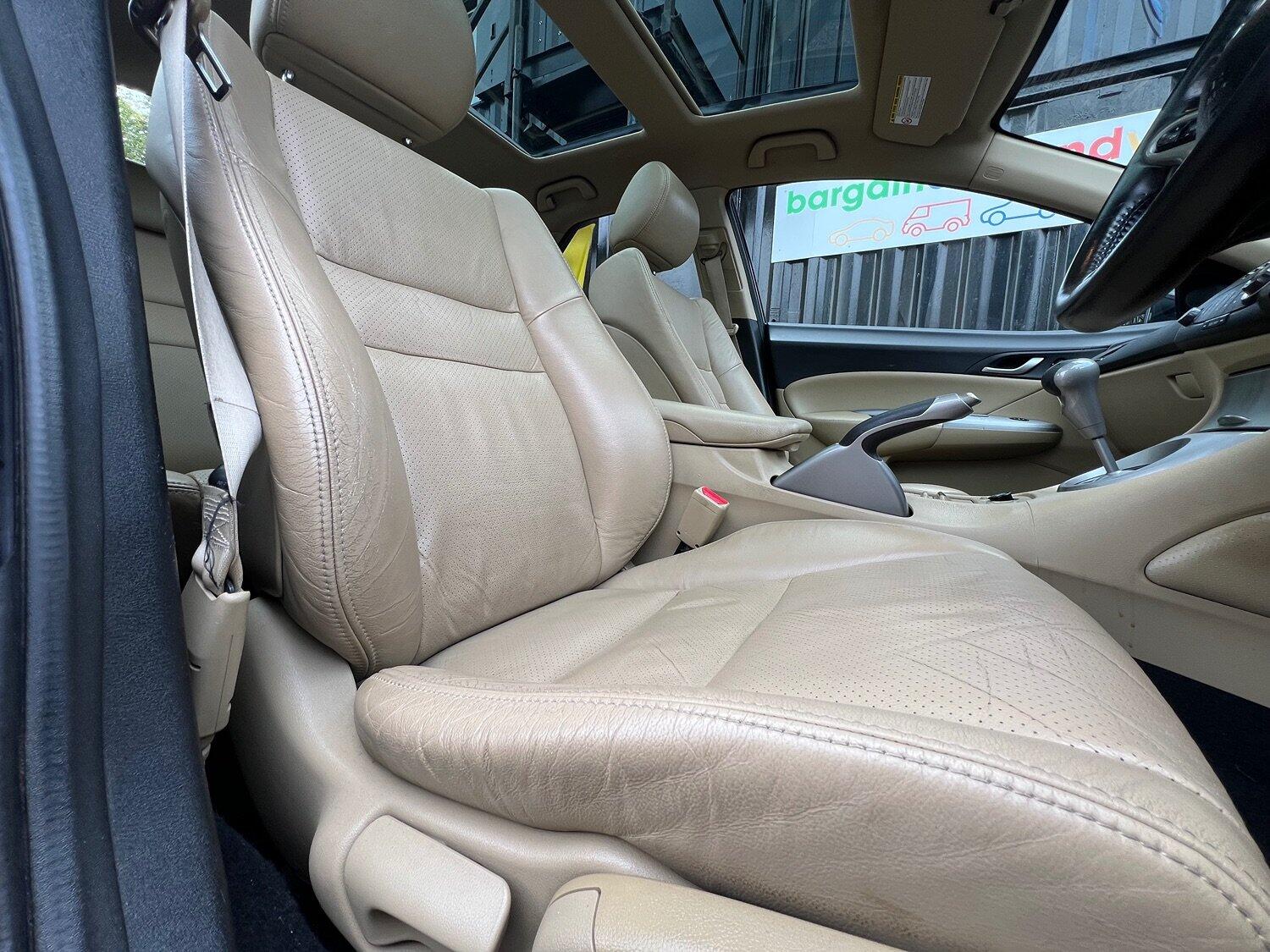 Used Honda Civic 2008 for sale - 76605643: Photo 10