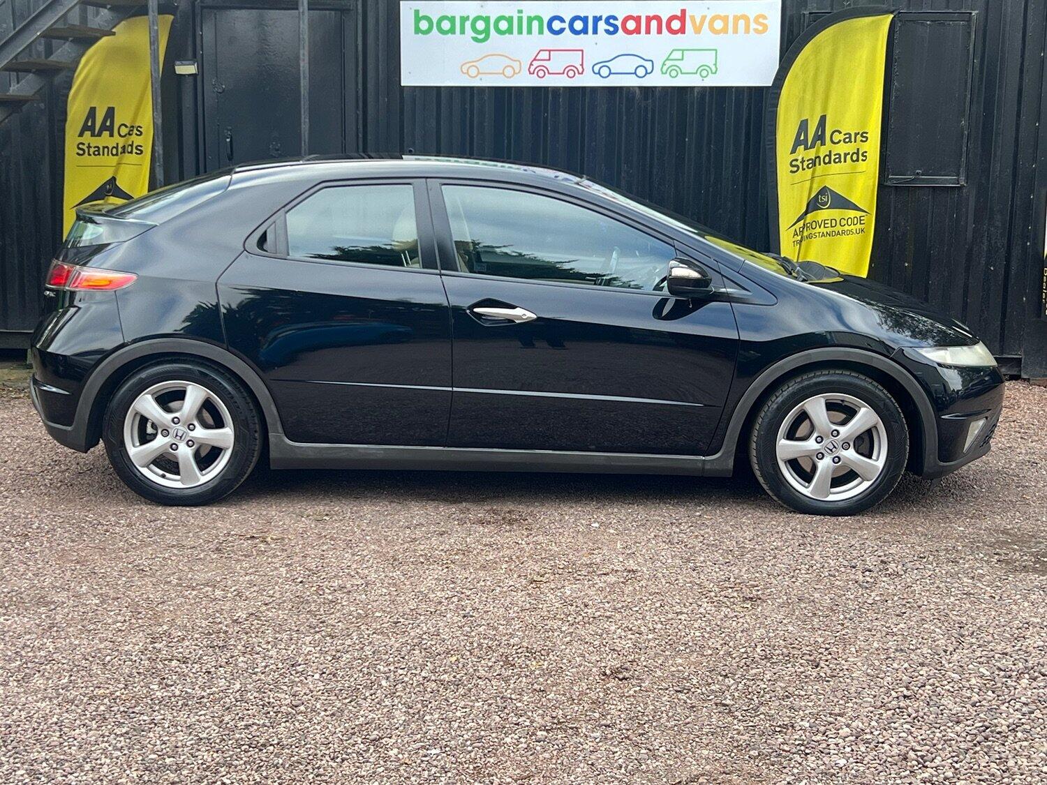 Used Honda Civic 2008 for sale - 76605643: Photo 2