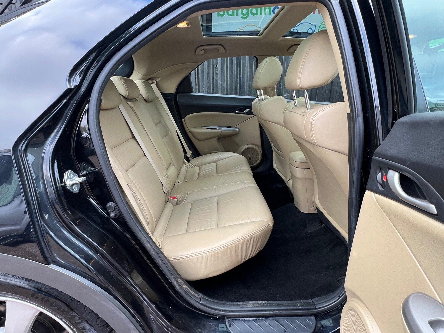 Used Honda Civic 2008 for sale - 76605643: Photo 24