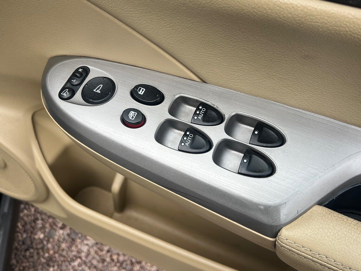 Used Honda Civic 2008 for sale - 76605643: Photo 8