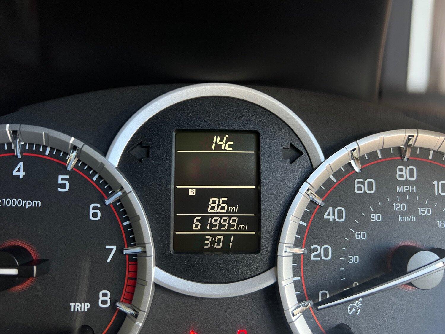 Used Suzuki Swift 2015 for sale - 76769592: Photo 20