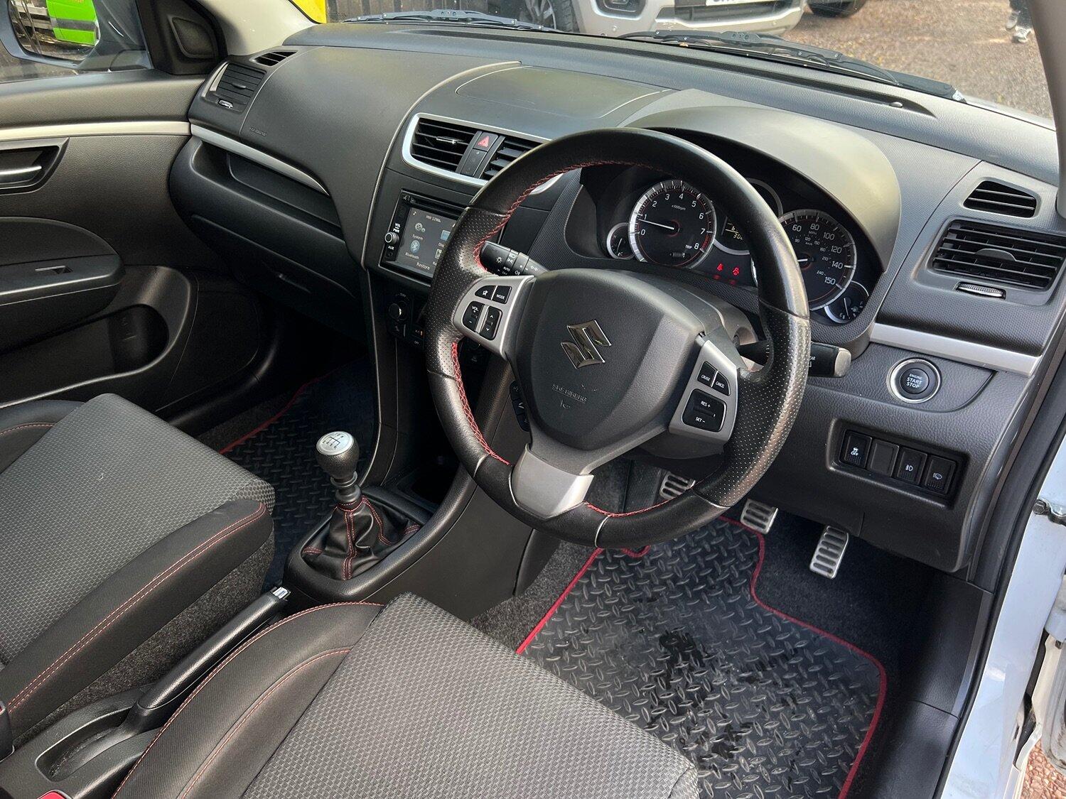 Used Suzuki Swift 2015 for sale - 76769592: Photo 29