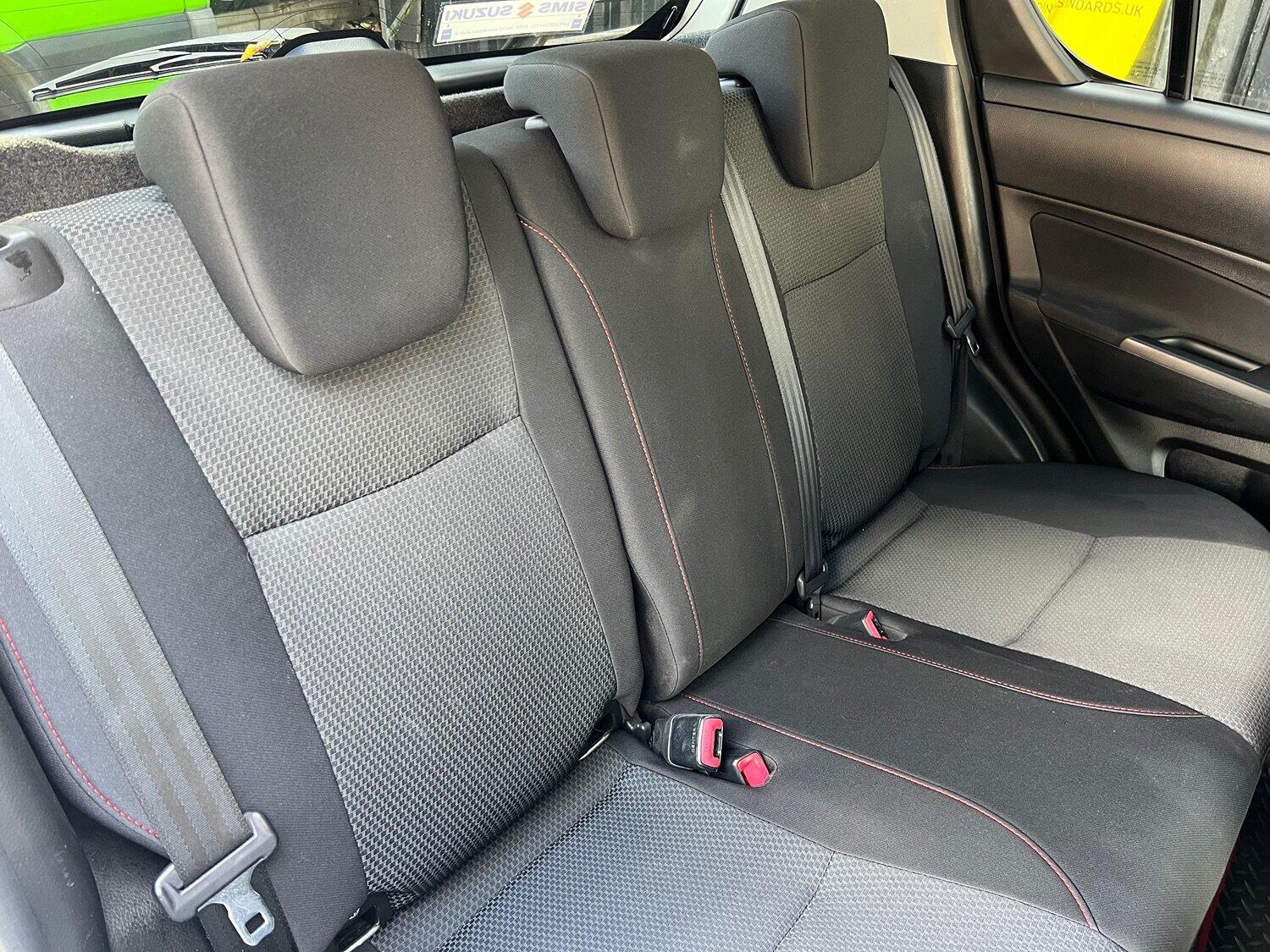 Used Suzuki Swift 2015 for sale - 76769592: Photo 36