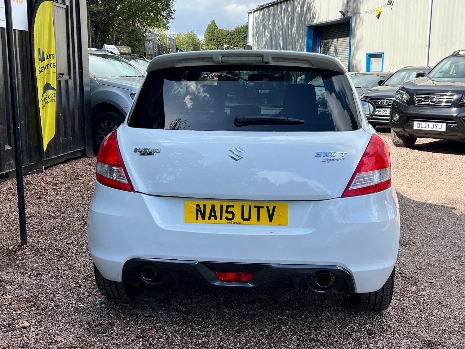 Used Suzuki Swift 2015 for sale - 76769592: Photo 6