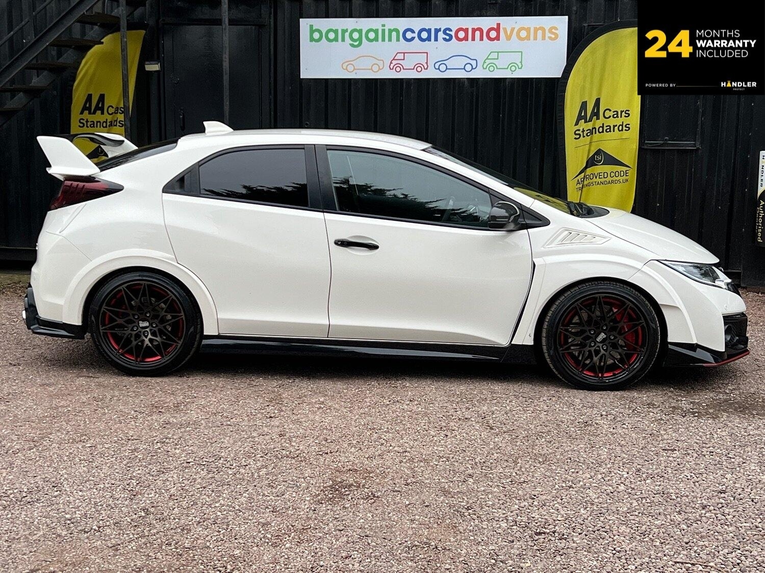 Used Honda Civic 2016 for sale - 76281336: Photo 2