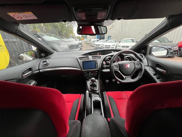 Used Honda Civic 2016 for sale - 76281336: Photo 20
