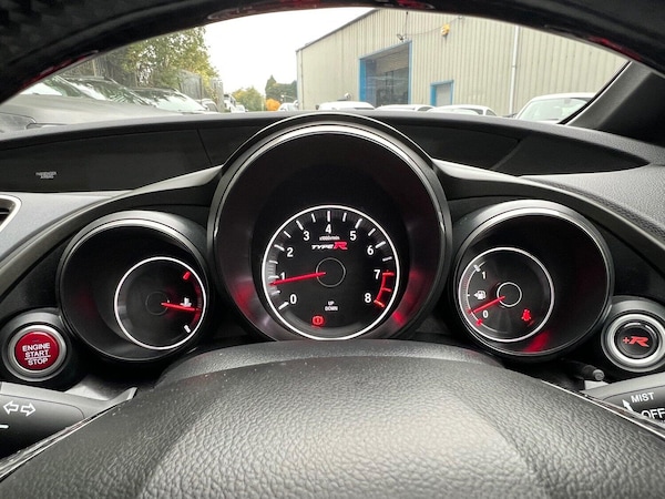 Used Honda Civic 2016 for sale - 76281336: Photo 27
