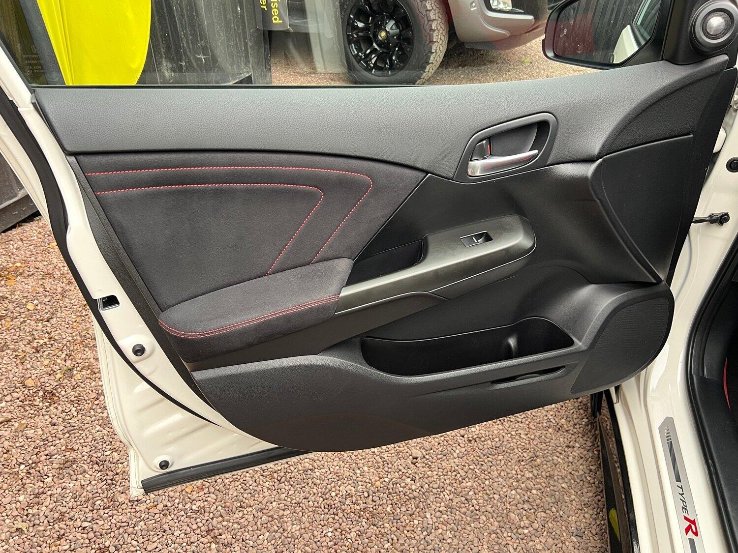 Used Honda Civic 2016 for sale - 76281336: Photo 57