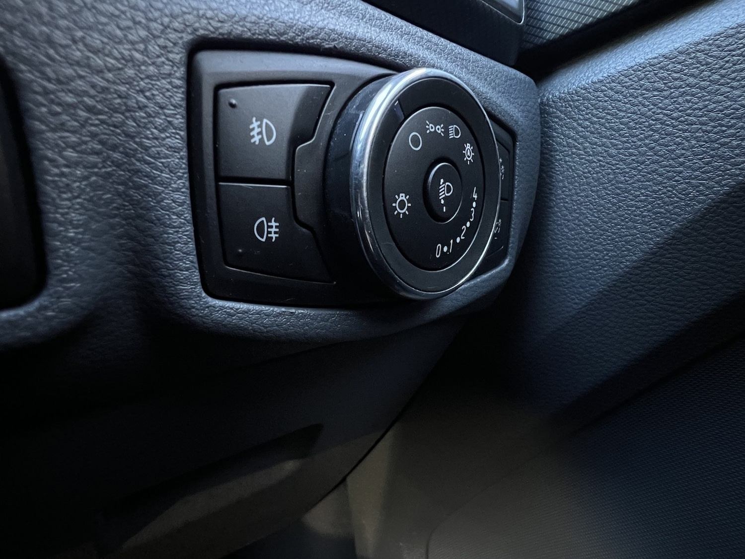 Used Ford Ranger 2017 for sale - 76830403: Photo 17