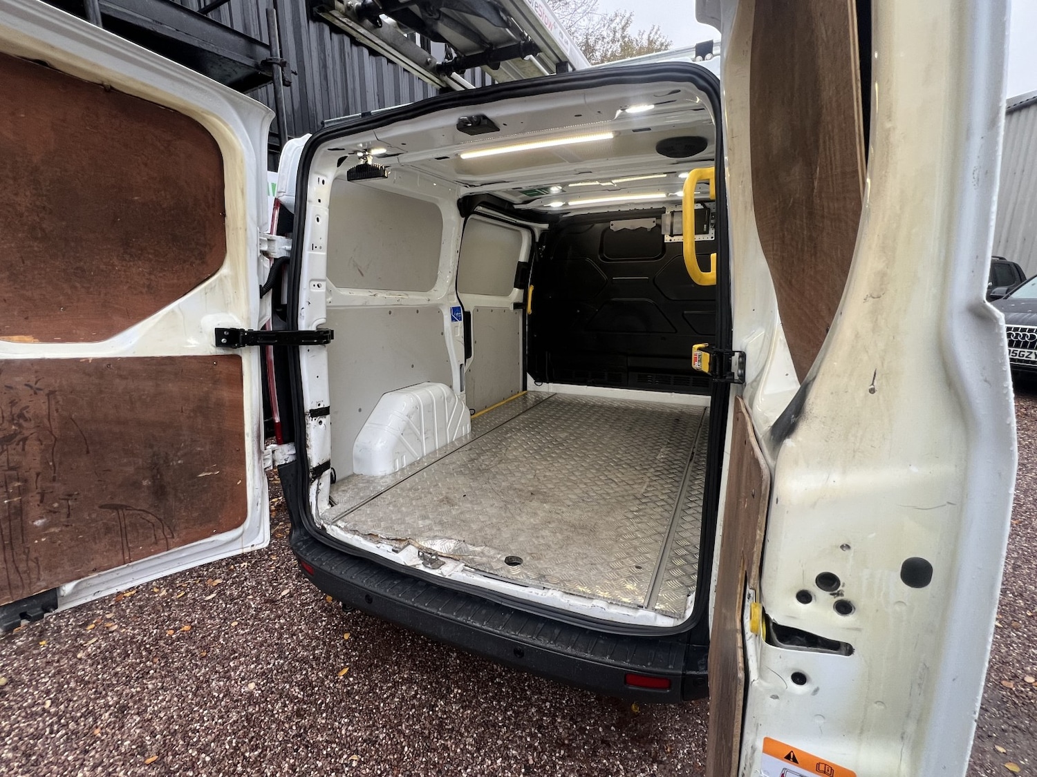 Used Ford Transit Custom 2022 for sale - 76666077: Photo 34