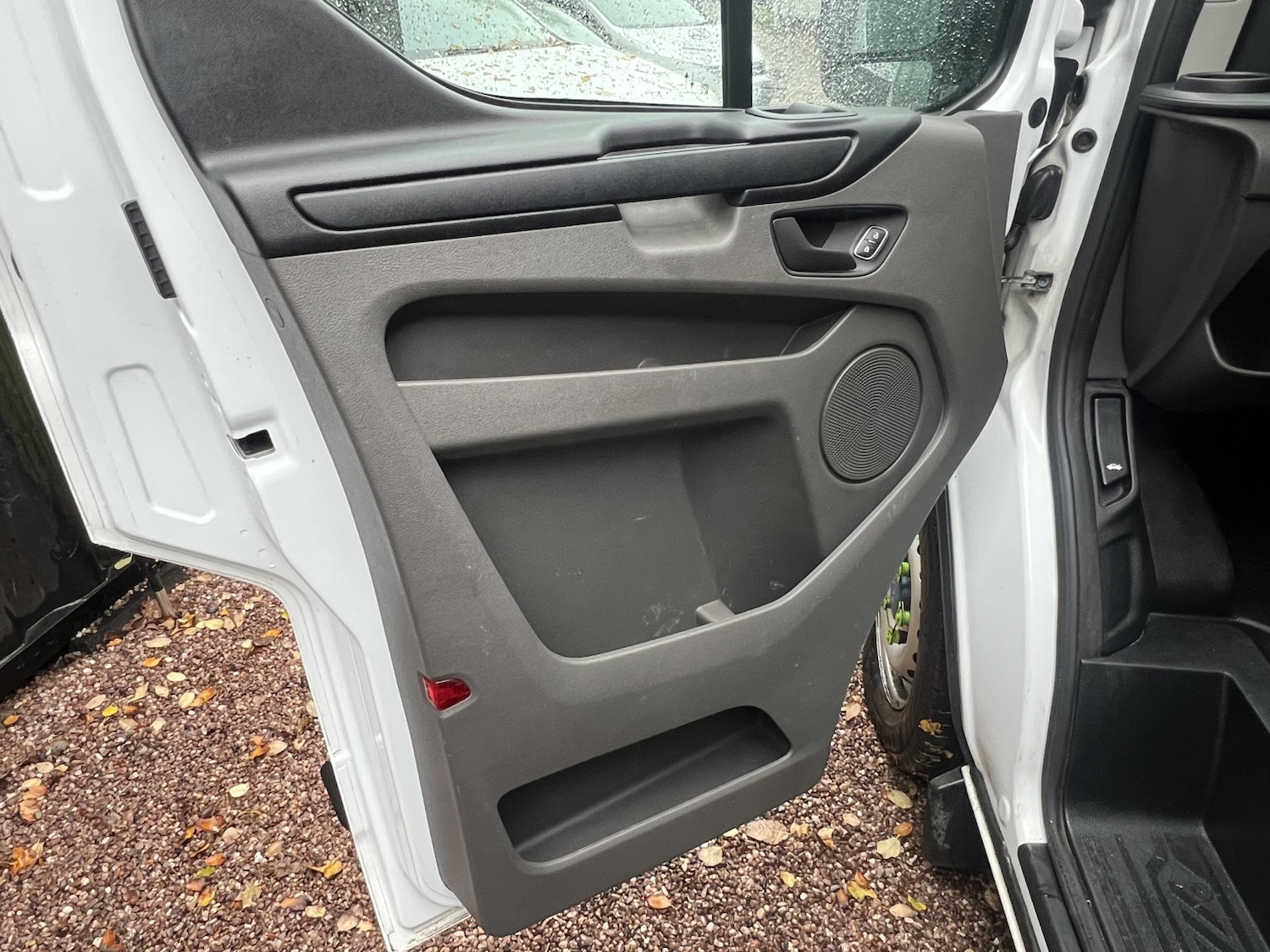 Used Ford Transit Custom 2022 for sale - 76666077: Photo 42