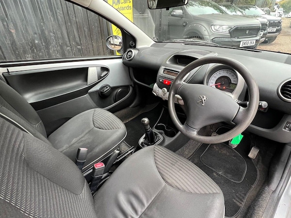Used Peugeot 107 2012 for sale - 76305633: Photo 15